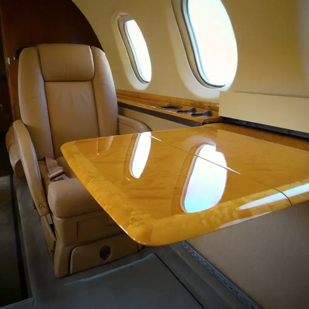 HAWKER 750 | TK-ORK 4